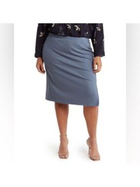 NWT T TAHARI Slit Front Classic Skirt LT BLUE Available in BLUSH $78 1X BUNDLE
